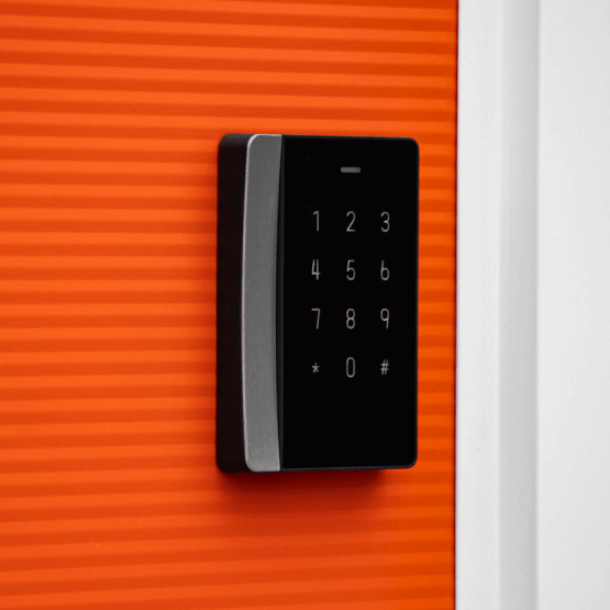 Контроль доступа на складе